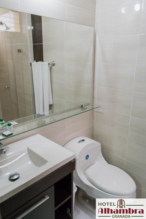 Hotel Alhambra Torre B Granada  Eksteriør billede