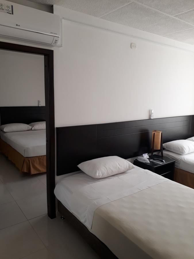 Hotel Alhambra Torre B Granada  Eksteriør billede